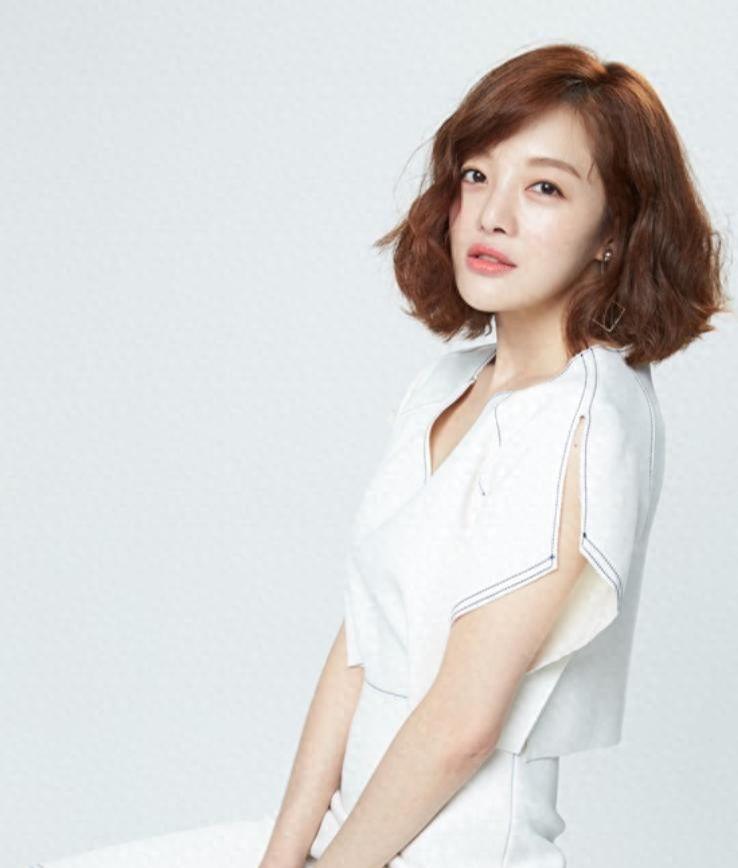  辅助生殖技术下的身体代价：黄宝拉二胎备孕的医学逻辑与风险博弈 健康养生