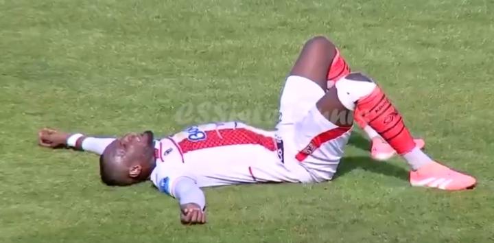 斋戒期间突尼斯联赛下午一点比赛,终场哨响两队球员体力不支均趴窝 新闻