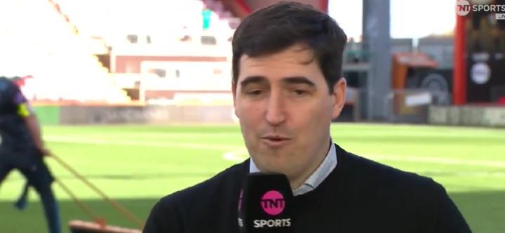 伊劳拉谈续约:现在还不能说;我在伯恩茅斯工作得非常愉快 新闻