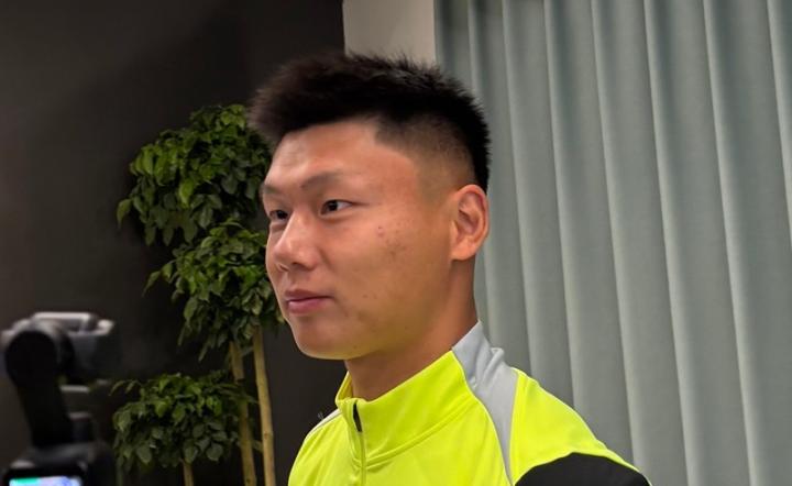 方昊:在国安感觉自己是新生代,到浙江感觉是中生代了 新闻