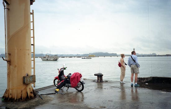 东海证券:历史上两会期间市场偏震荡 关注确定性较强的扩内需、新质生产力、反内卷三条主线 新闻