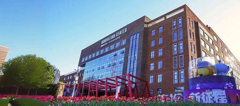 茅台基金悄然入股;小雨智造瞄准机器人安卓;具身智能工业落地加速。 IT技术 茅台基金悄然入股;小雨智造瞄准机器人安卓;具身智能工业落地加速。 IT技术 茅台基金悄然入股;小雨智造瞄准机器人安卓;具身智能工业落地加速。 IT技术