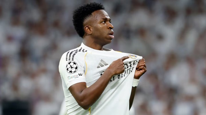 质疑声四起时;维尼修斯如何突围;实力重获认可的深层逻辑 体育新闻 质疑声四起时;维尼修斯如何突围;实力重获认可的深层逻辑 体育新闻 质疑声四起时;维尼修斯如何突围;实力重获认可的深层逻辑 体育新闻