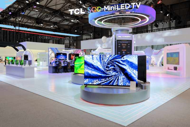 TCL惊艳AWE2026；屏宇宙生态全面绽放，AI创新引领智能未来。