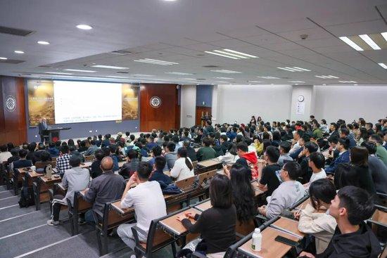 仰望星空与凝视算法;萨金特借天文史,重新审视人工智能的本质边界。 IT技术 仰望星空与凝视算法;萨金特借天文史,重新审视人工智能的本质边界。 IT技术