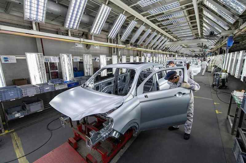 前两月数据亮眼;三大领域释放积极信号。 股票财经 前两月数据亮眼;三大领域释放积极信号。 股票财经