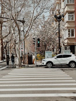 智能座舱只会死板交互？AI大模型如何重塑出行体验 汽车科技