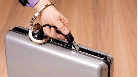 【深度剖析】非食品企业涉食品安全:监管盲区与追溯机制的系统性反思 新闻